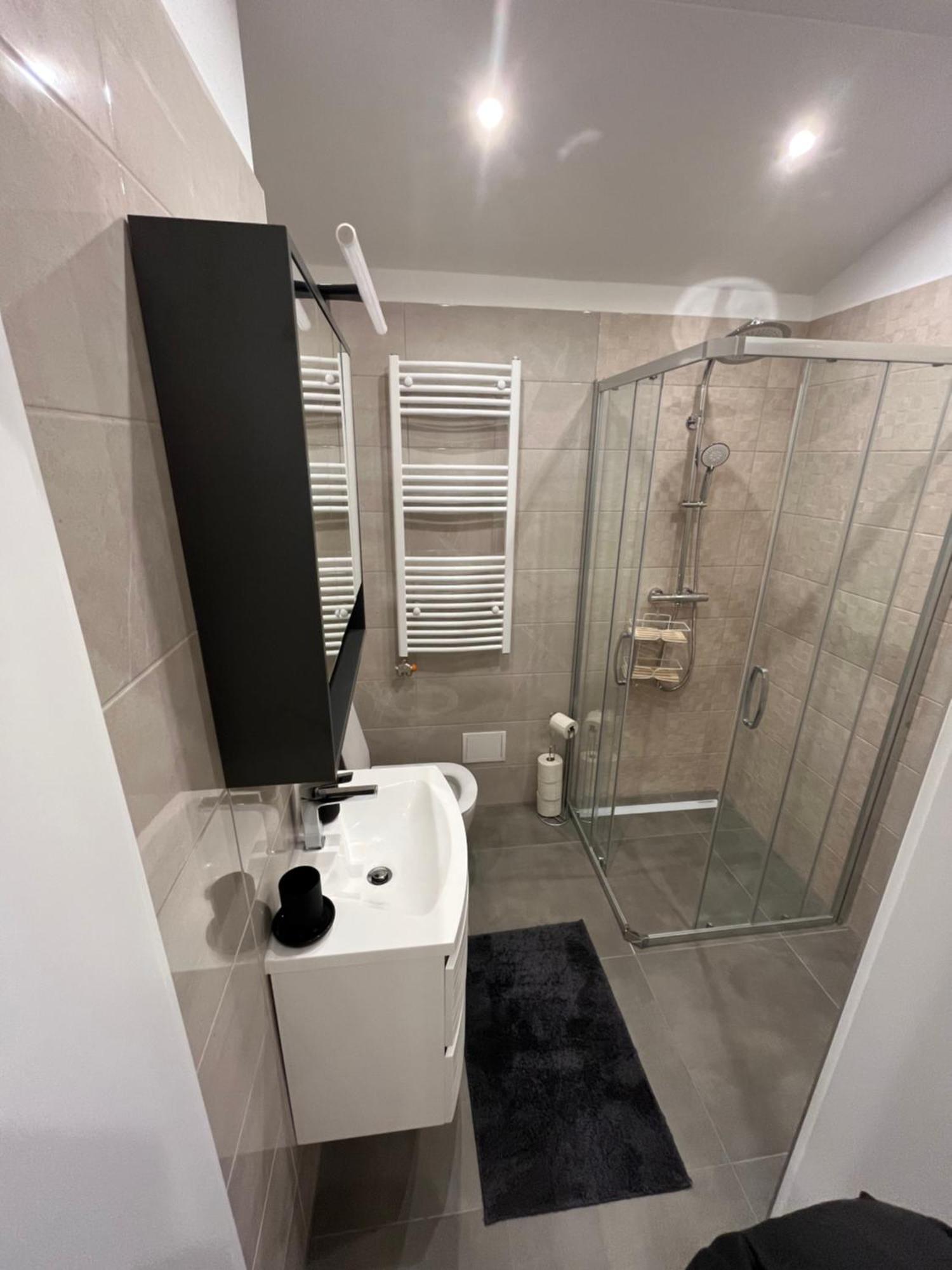 Marina Apartment Сесвете Екстериор снимка